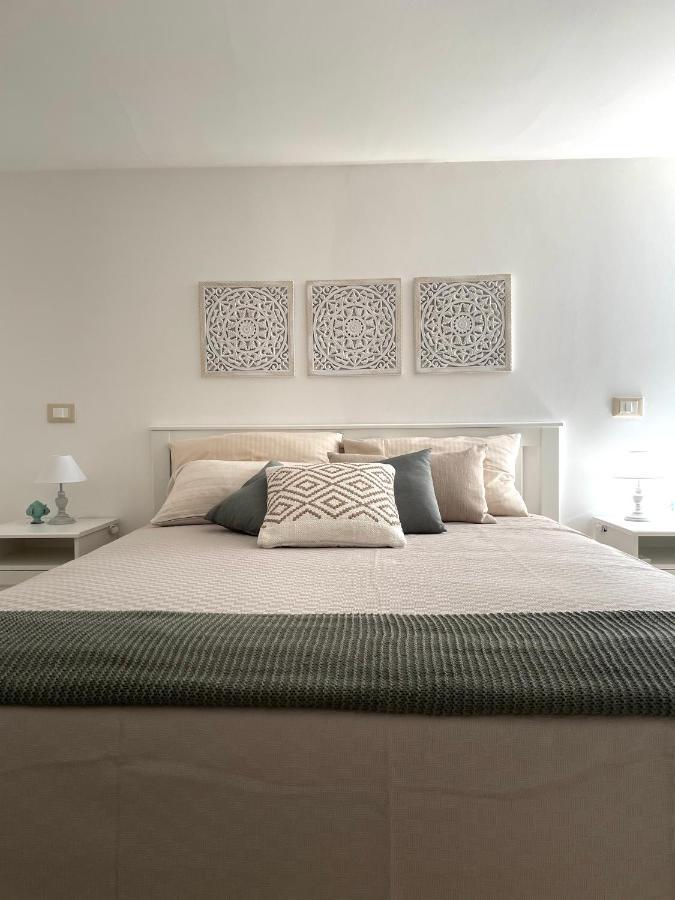 Tetti Bianchi - Deva'S Suite Home Ostuni Luaran gambar